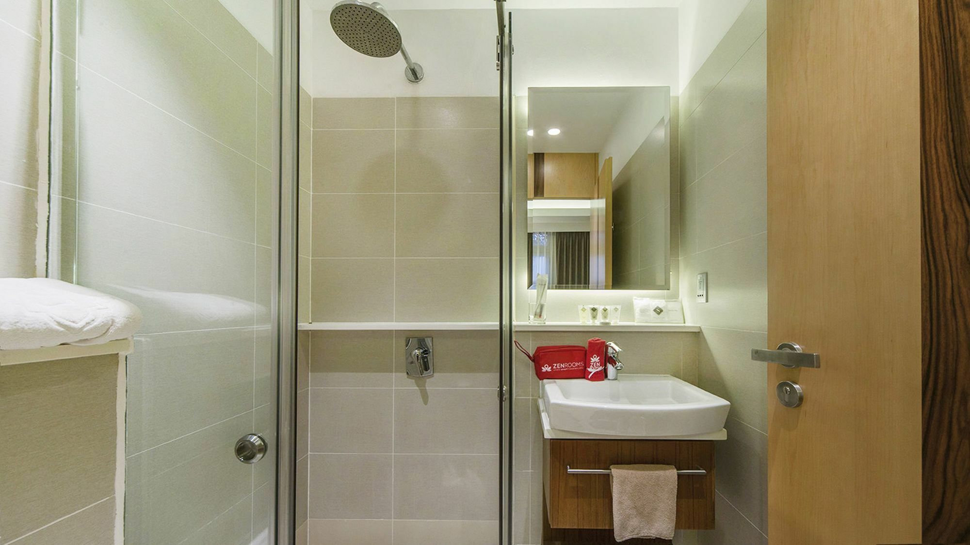 Zen Premium Kampong Glam Hotel 4*